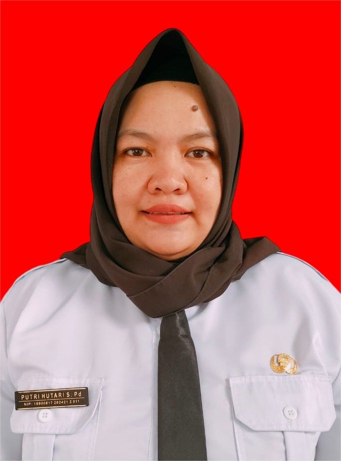 Putri Hutari S.Pd